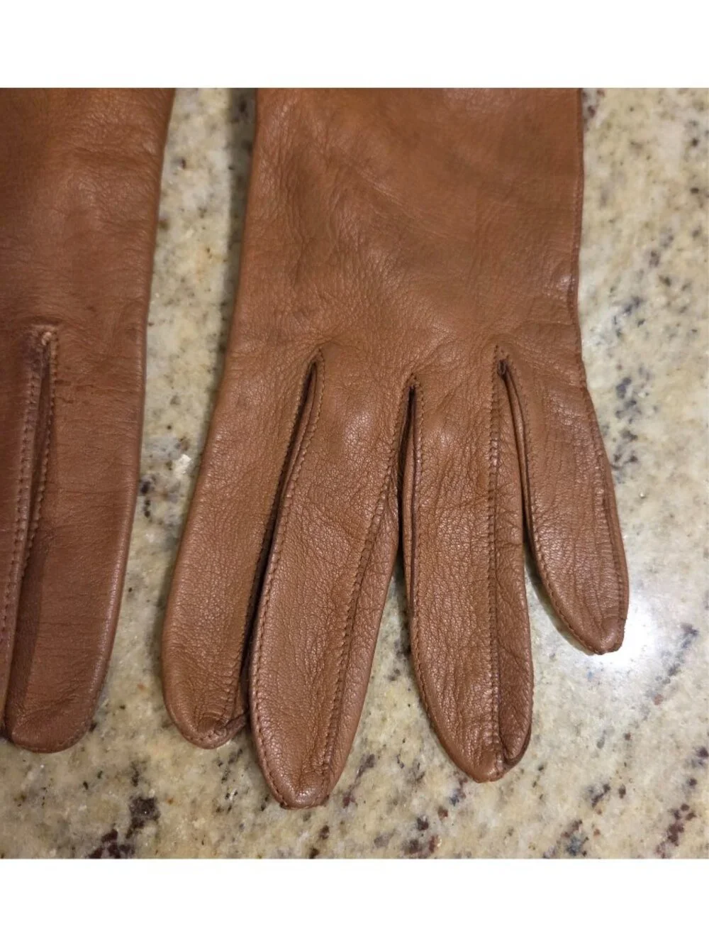 Vintage Womens Size S Brown Soft Leather Short Gloves Weave Wrist Accent